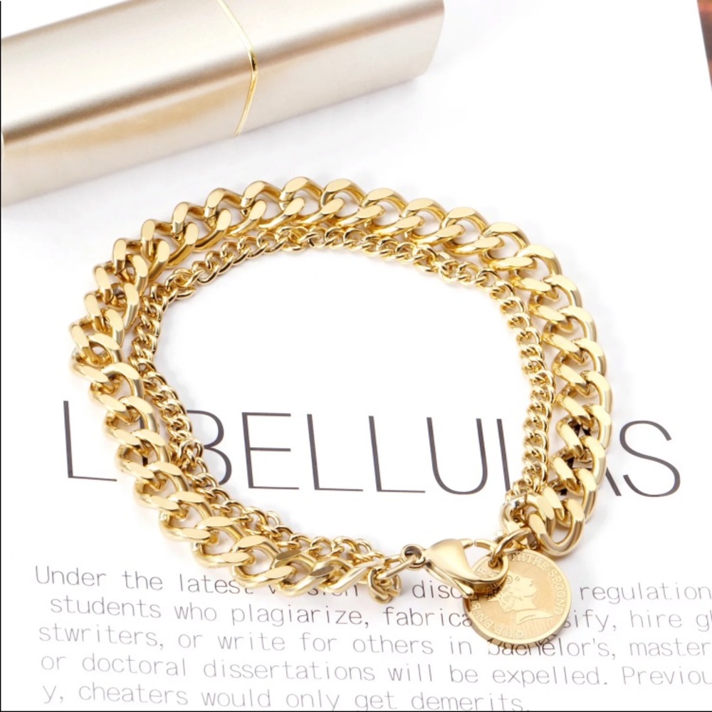 NWT gold plated chain linked pendent bracelet